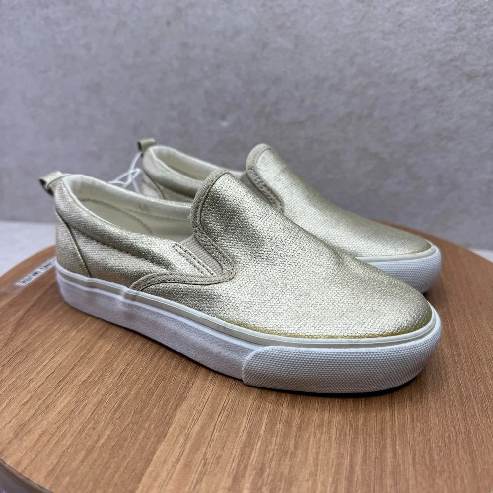 Old Navy Girls Gold Metallic Slip On Sneakers Shoes Size 11 Casual Everyday‎ NWT